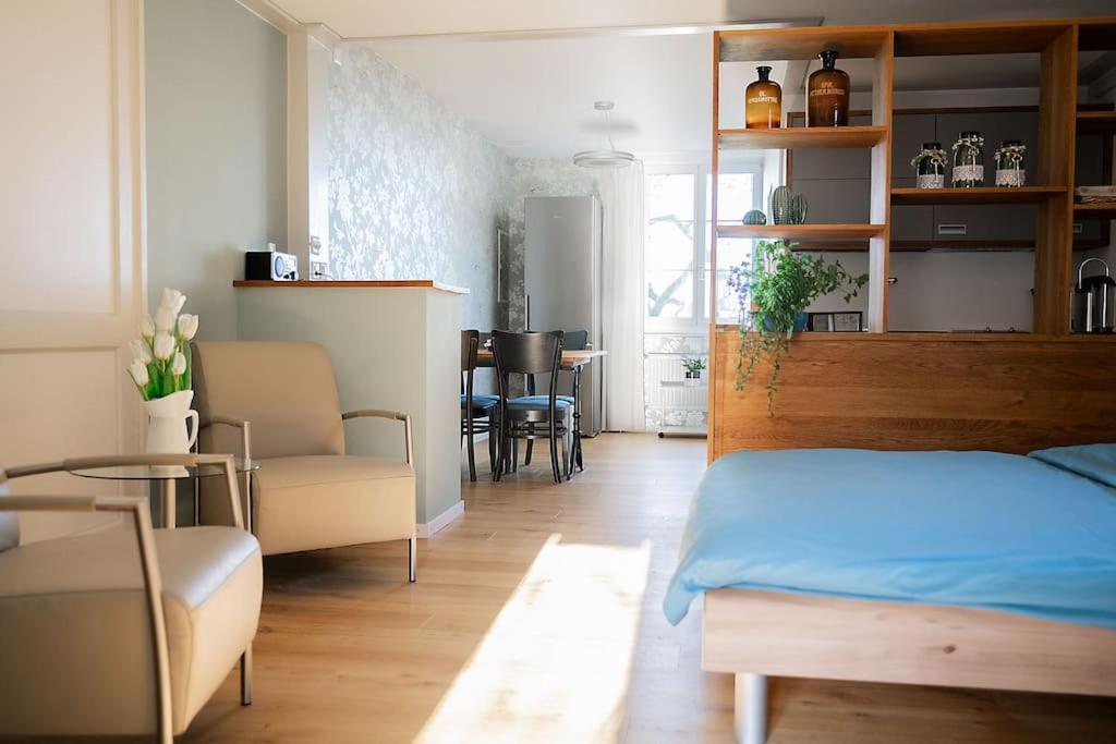 Seesicht Und Charmante Wohnung Bei Hanni Und Ueli Bottighofen エクステリア 写真